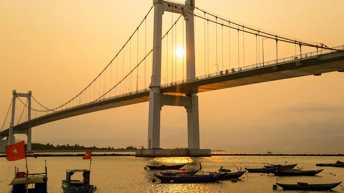 Đất vàng Đà Nẵng slide